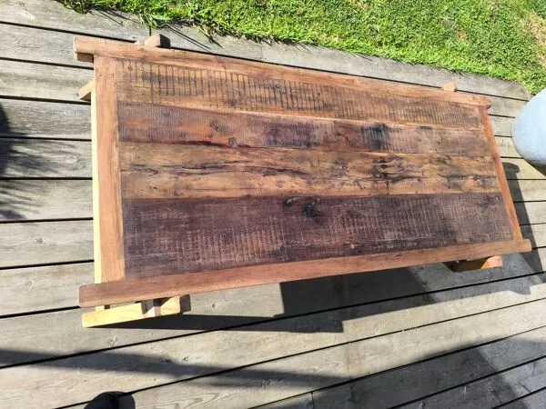 Illustration numéro 3 du produit Table basse XXL en bois recyclé