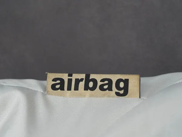 Illustration numéro 3 du produit Fauteuil Airbag par Suppanen & Kolhonen pour Snowcrash, Finlande, années 1990