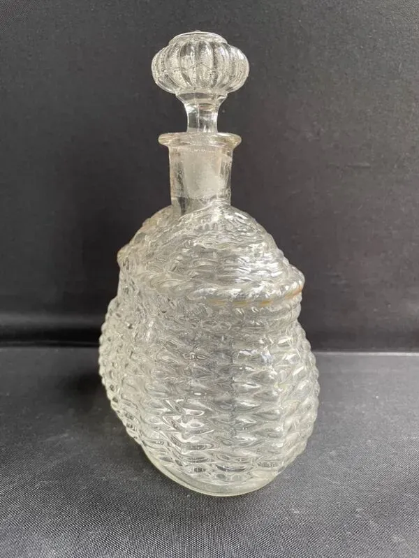 Illustration numéro 3 du produit Carafe à liqueur - verre satiné moulé pressé (1882 à 1908)- legras pour guilloteaux