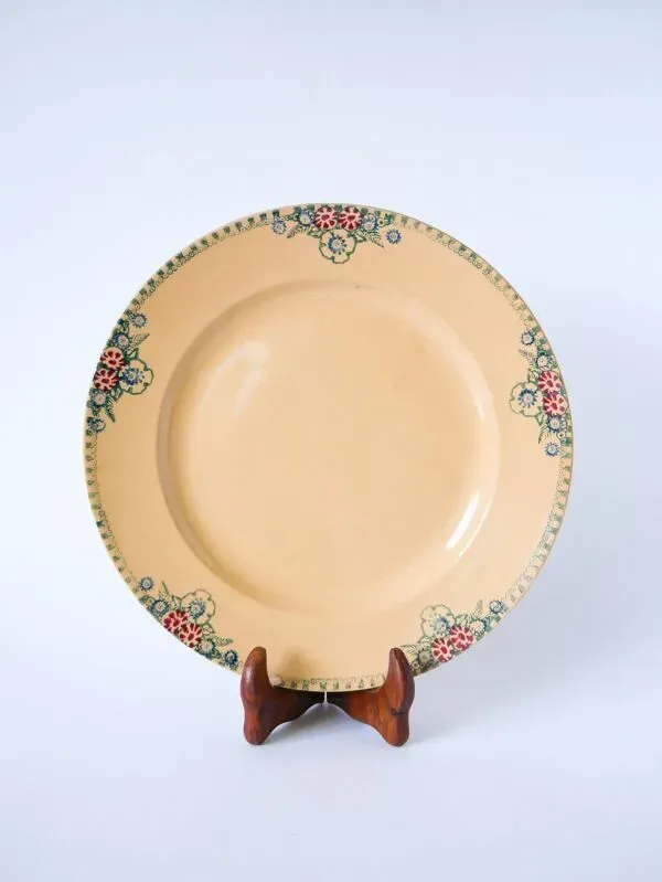 Illustration numéro 3 du produit grand plat rond en Terre de Fer, XIXème