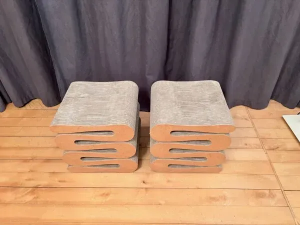 Illustration numéro 3 du produit Pair of Wiggle Stools by Frank Gehry, Vitra, 1990s