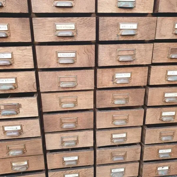 Illustration numéro 3 du produit Meuble de métier 119 tiroirs complet