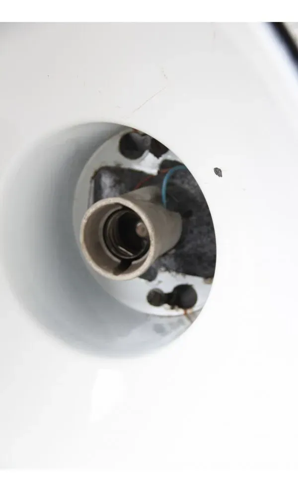 Illustration numéro 3 du produit Suspension d'usine mazda noire