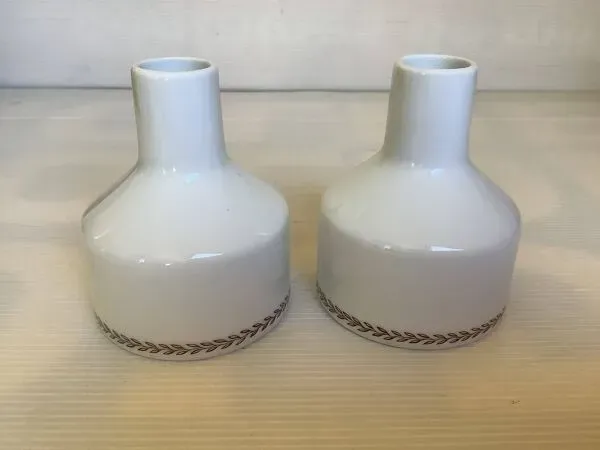 Illustration numéro 3 du produit Paire vases bougeoirs Bavaria Germany