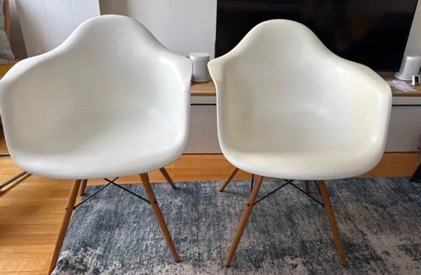 Illustration numéro 3 du produit Fauteuil DAW Eames Vitra blanc et bois