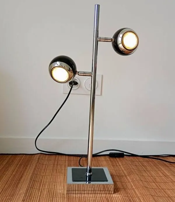 Illustration numéro 3 du produit Lampe design vintage Seylumière Hary – Double spot orientable – Années 80