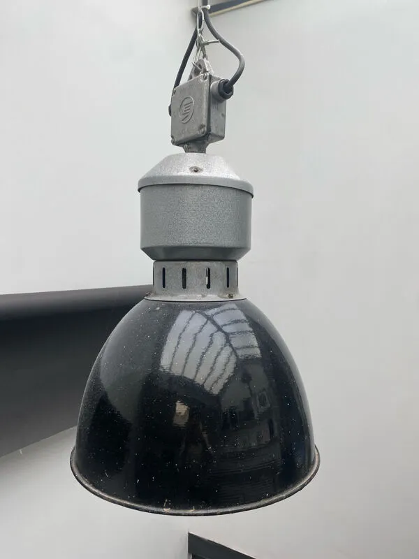 Illustration numéro 3 du produit lampe industrielle, fabriquée par Elektrosvit da