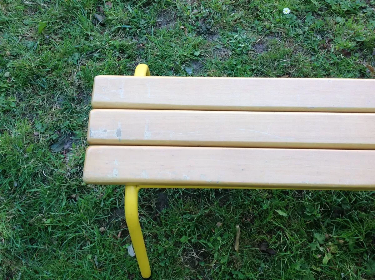 Illustration numéro 3 du produit Banc d'écolier