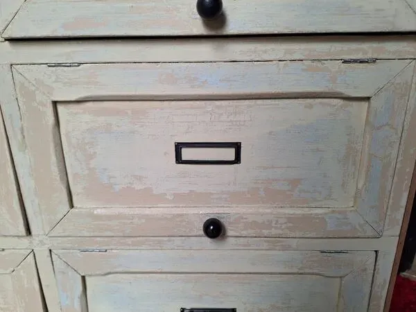 Illustration numéro 3 du produit Meuble d'atelier à clapets