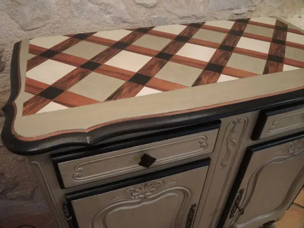 Illustration numéro 3 du produit Buffet