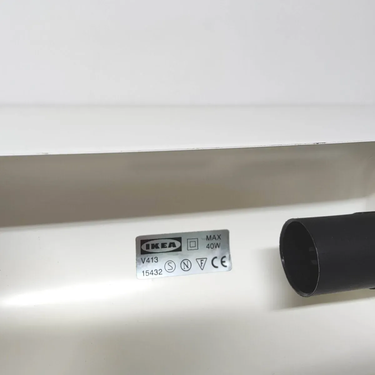 Illustration numéro 3 du produit Applique vintage rouleau Ikea V413 blanche vintage