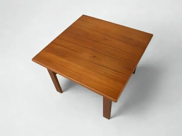 Illustration numéro 3 du produit Table basse