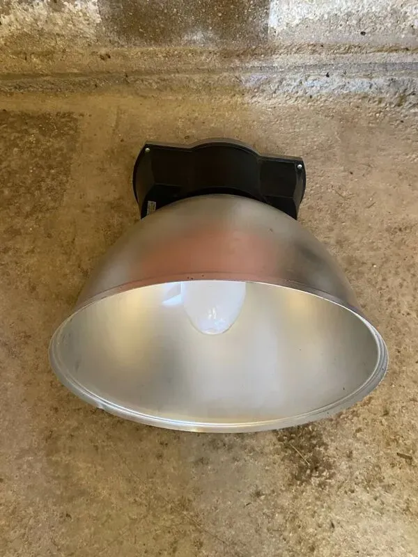 Illustration numéro 3 du produit Suspension Ancienne Industrielle PHILIPS Globe Alu Gris  Vintage