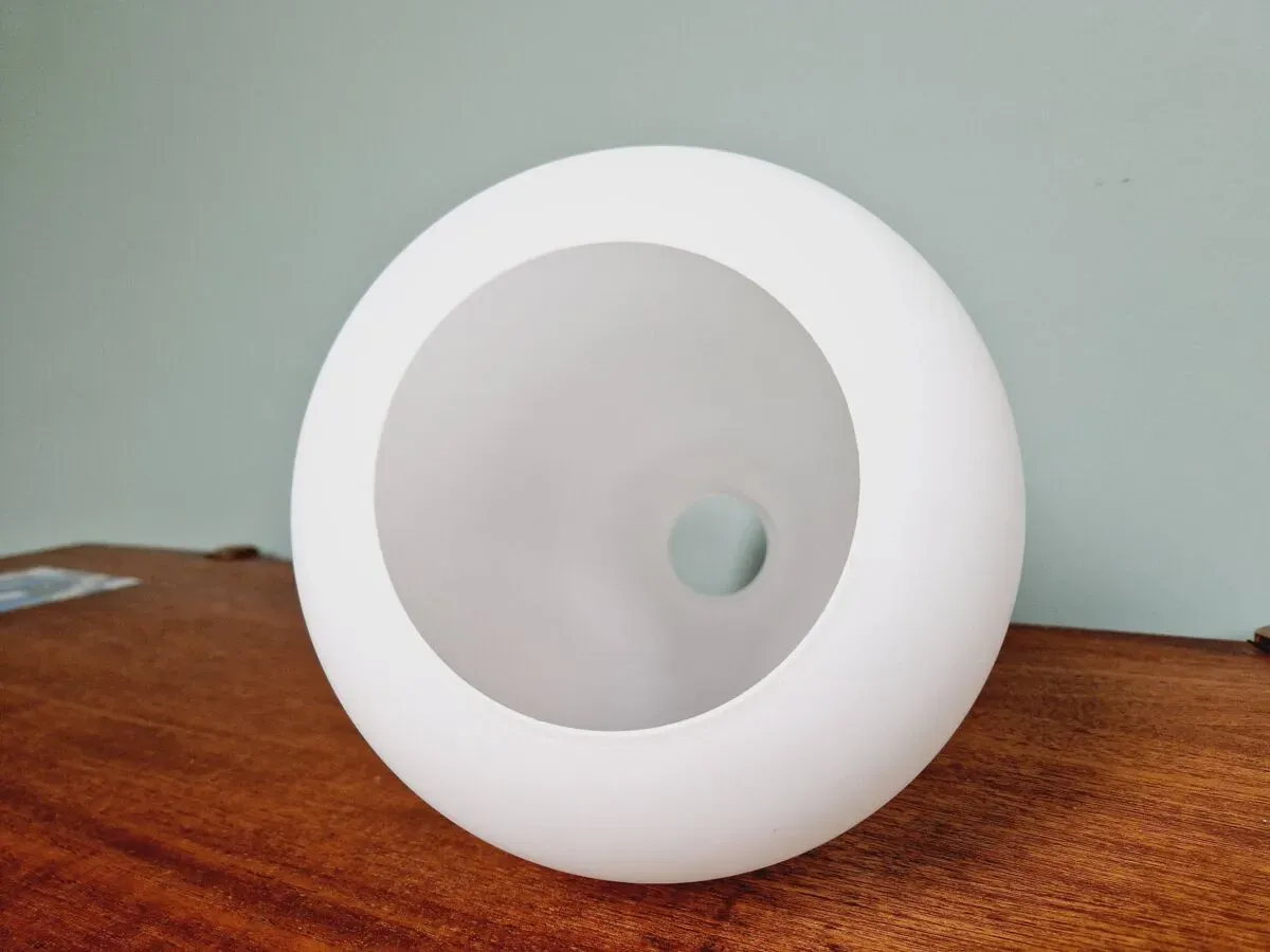 Illustration numéro 3 du produit Suspension scandinave en verre satiné blanc, années 60