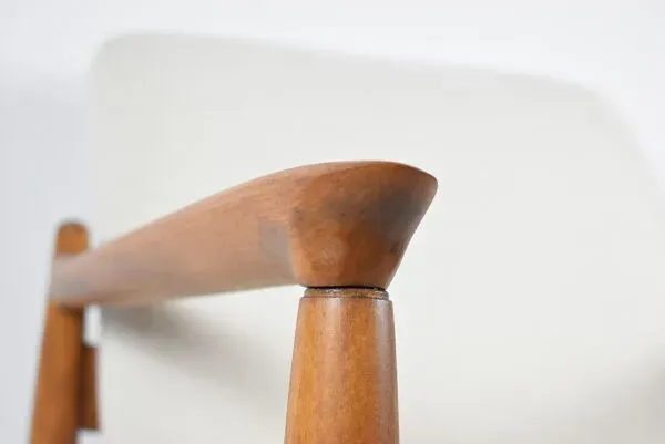 Illustration numéro 3 du produit Fauteuil modèle GFM-64, conçu par E.Homa, années 1960, crème