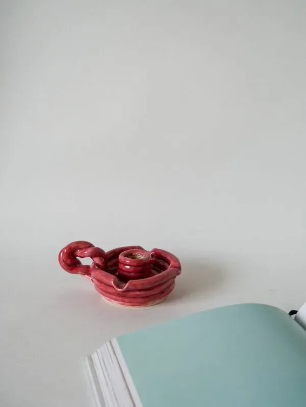 Illustration numéro 3 du produit bougeoir en barbotine tressée rose 1960