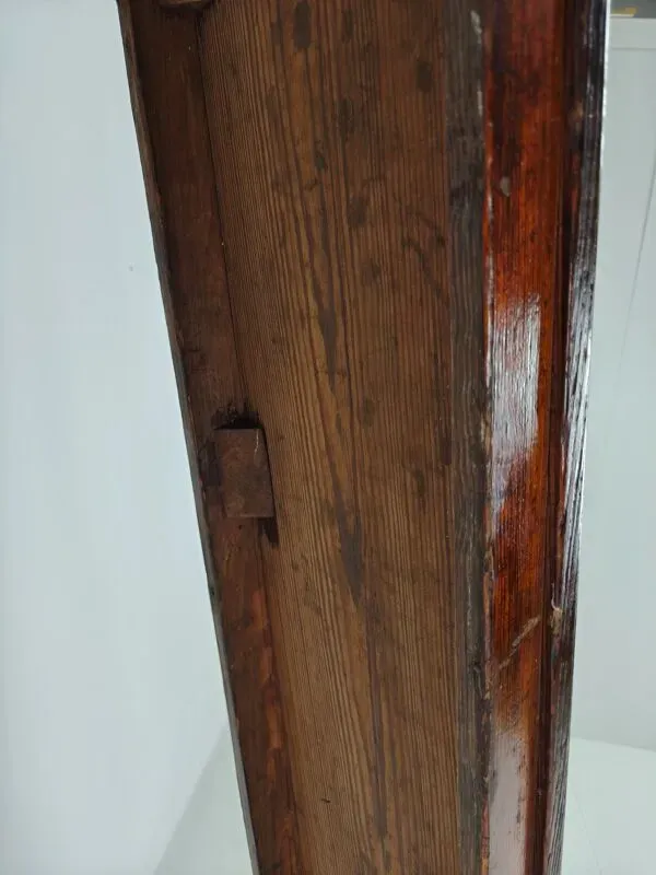 Illustration numéro 3 du produit Banc de chemin de fer victorien en pin pitchpin – Halstead’s Makers, Todmorden