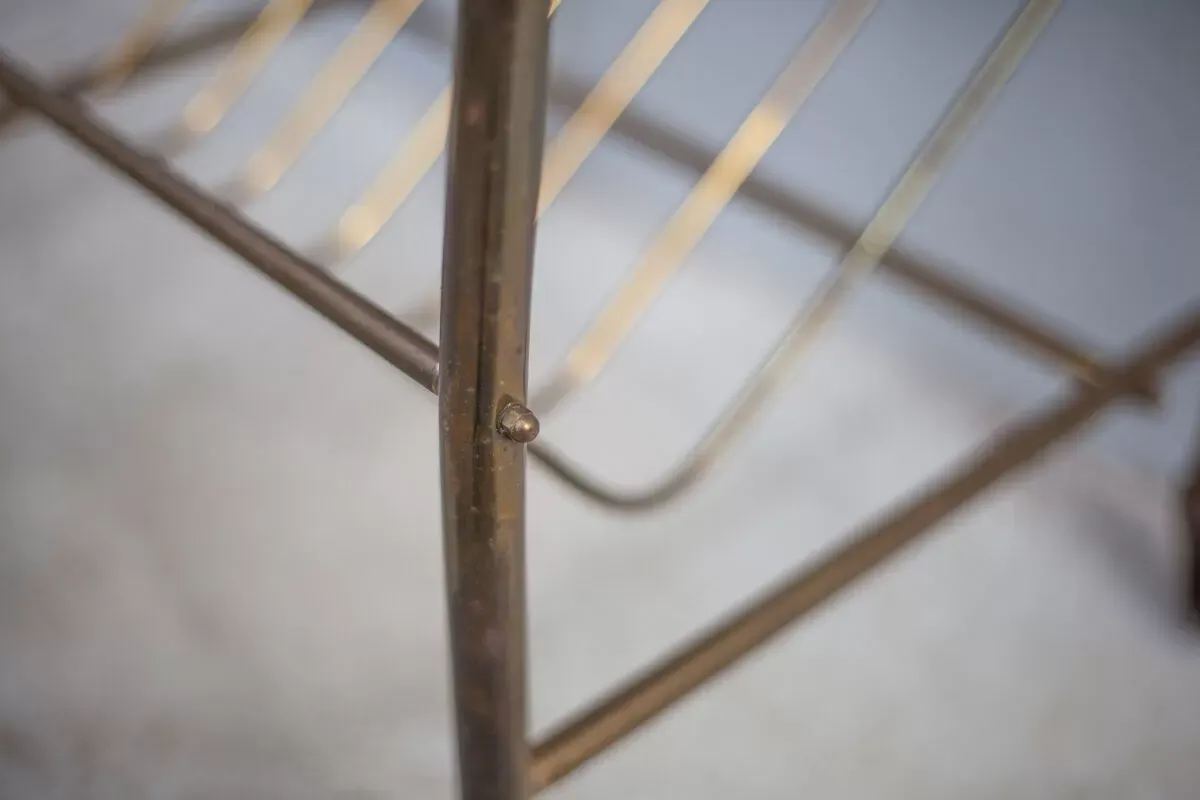 Illustration numéro 3 du produit Desserte vintage, desserte à roulettes