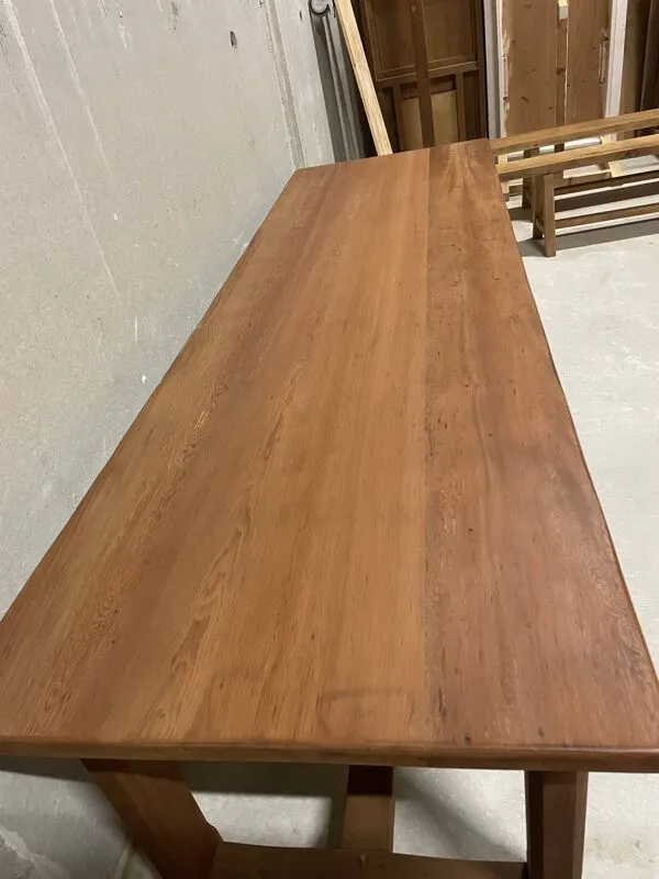 Illustration numéro 3 du produit Immense Table de ferme bois massif - elegante 2m60