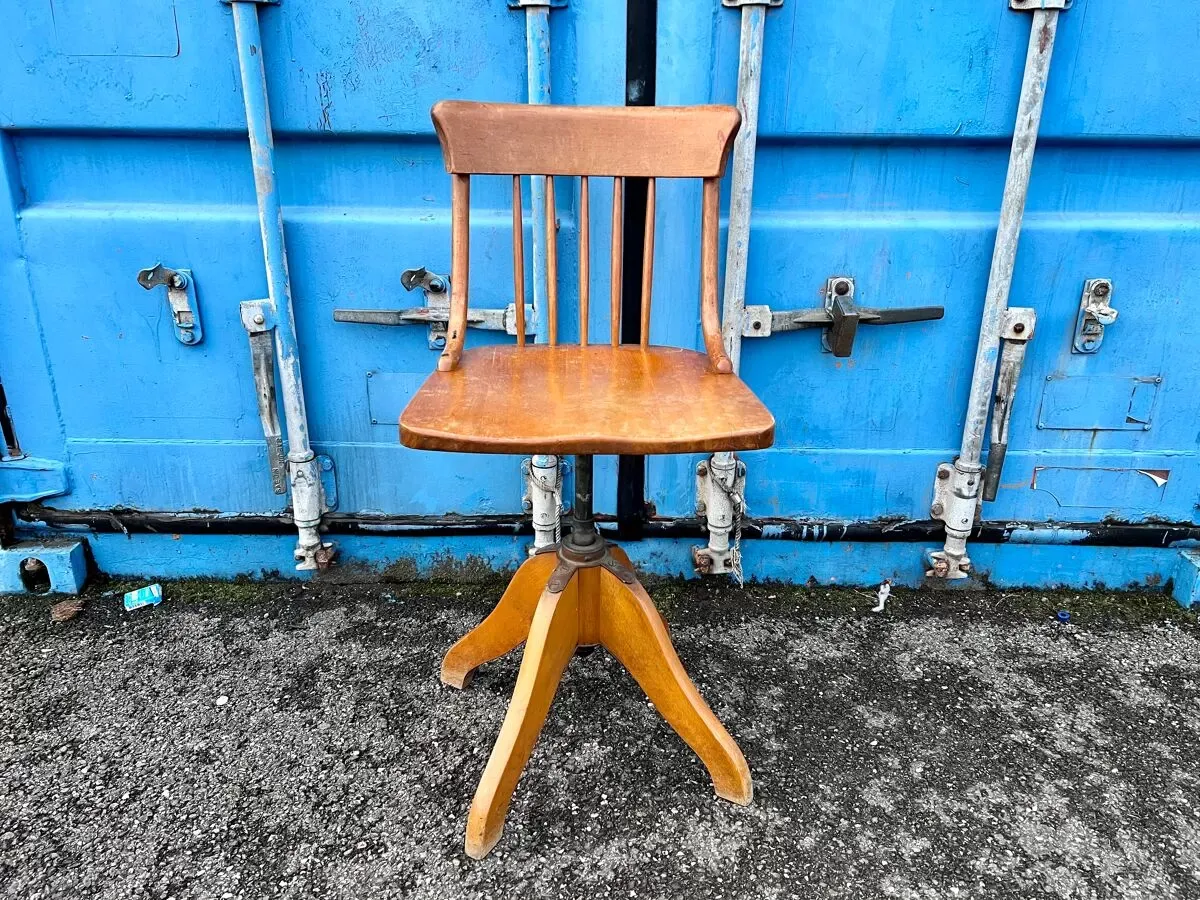 Illustration numéro 3 du produit Fauteuil de bureau Federdreg vintage