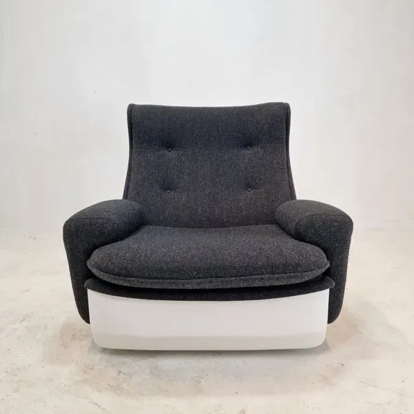 Illustration numéro 3 du produit “Orchidée” Lounge Chair by Michel Cadestin for Airborne, France 1968