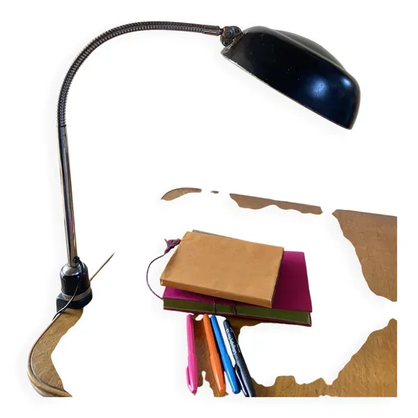 Illustration numéro 3 du produit lampe industrielle