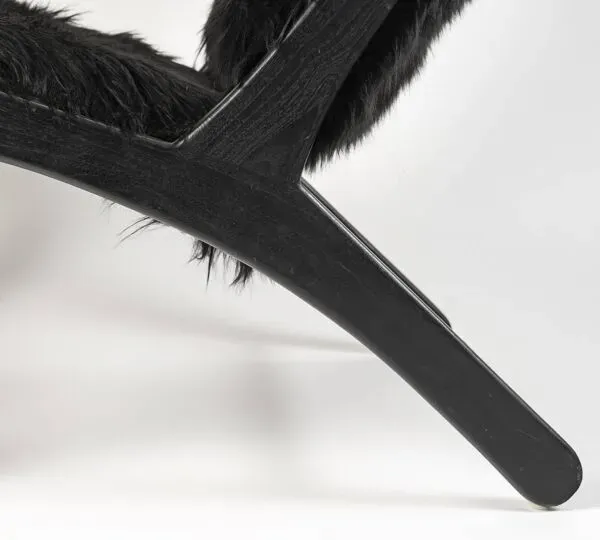 Illustration numéro 3 du produit Paire de chauffeuses par olivier de schrijver