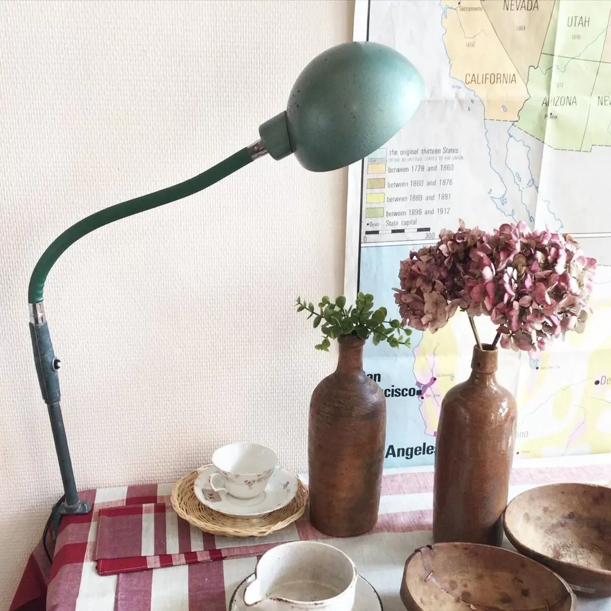 Illustration numéro 3 du produit Lampe d’atelier Adher