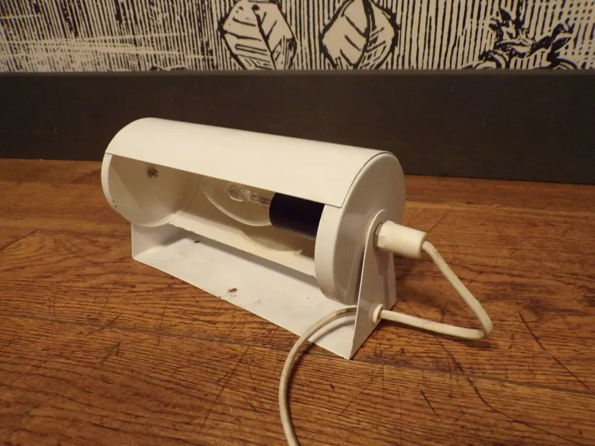 Illustration numéro 3 du produit Applique V413 Ikea blanche