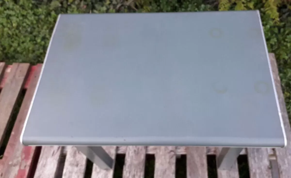 Illustration numéro 3 du produit Table basse industrielle