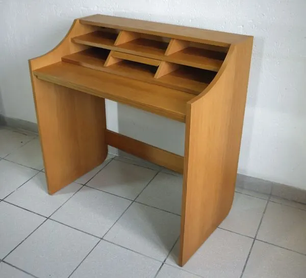 Illustration numéro 3 du produit Secrétaire Design Danemark années 90