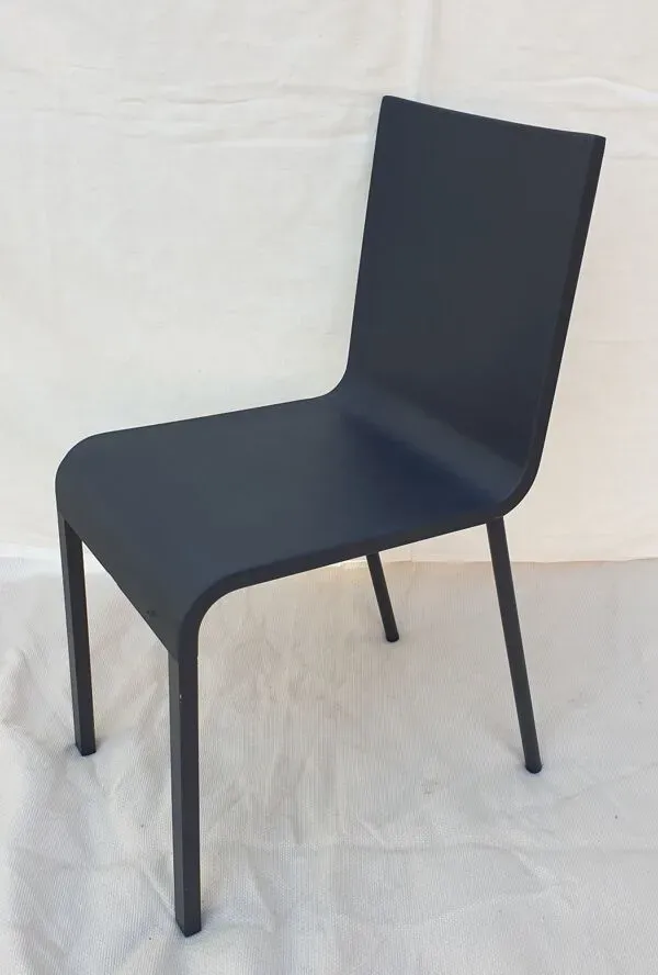 Illustration numéro 3 du produit Chaise Vitra 03