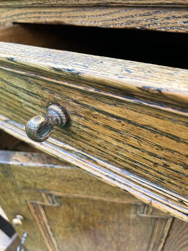 Illustration numéro 3 du produit Meuble de boutique en chêne vers 1920