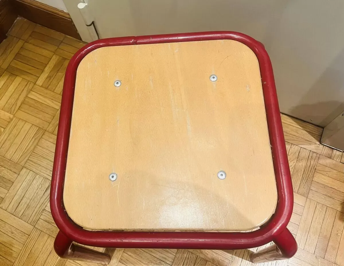 Illustration numéro 3 du produit tabouret industriel