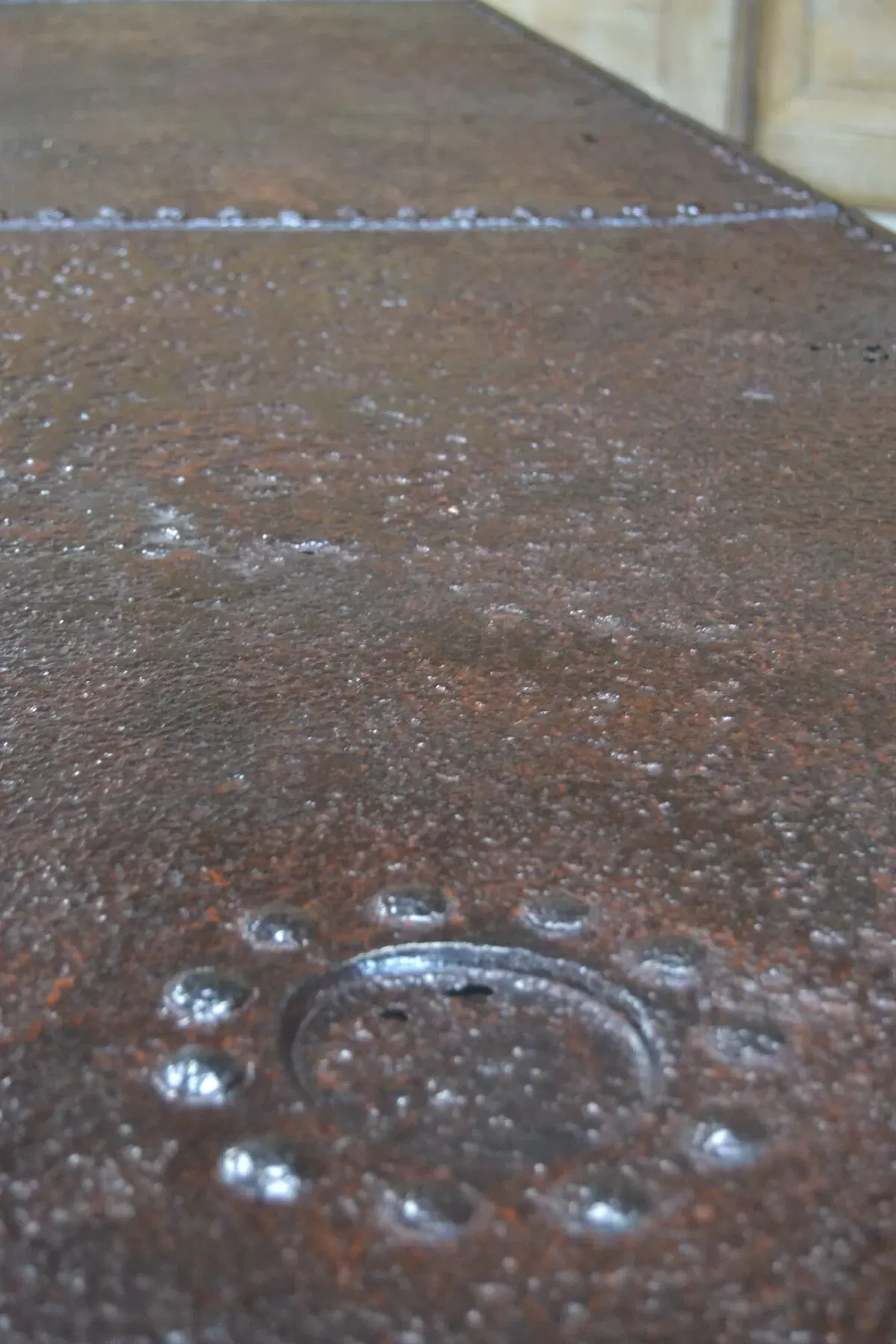 Illustration numéro 3 du produit Table basse de type industrielle