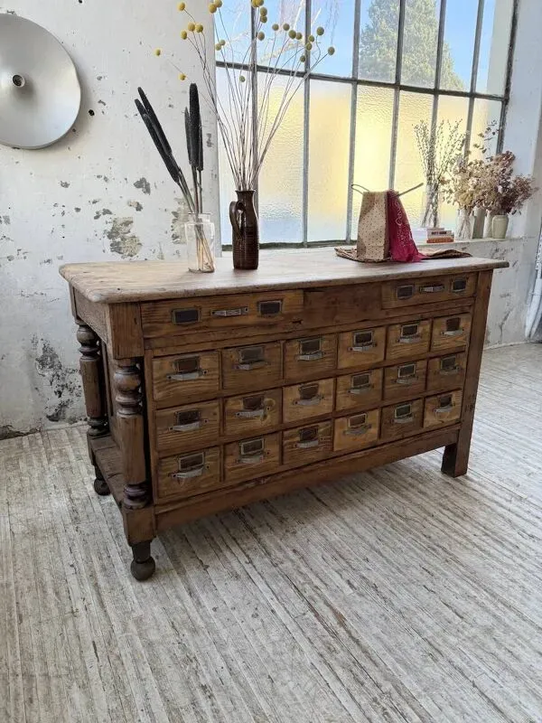 Illustration numéro 3 du produit Comptoir, îlot central, meuble de métier multi-tiroirs