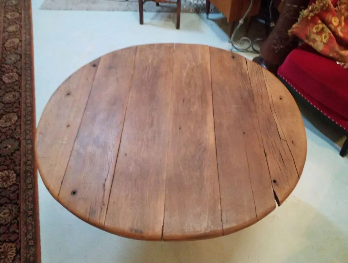 Illustration numéro 3 du produit Table industriel