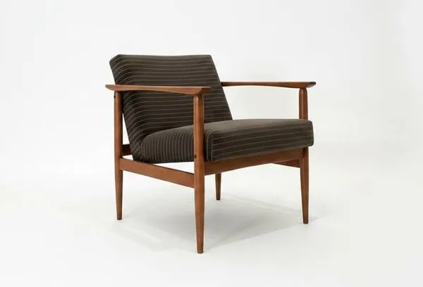 Illustration numéro 3 du produit Fauteuil M chocolat