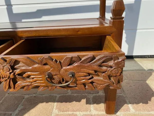 Illustration numéro 3 du produit Porte -manteau ethnique