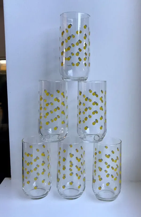 Illustration numéro 3 du produit Lot de 6 verres à poids jaunes made in france années 70