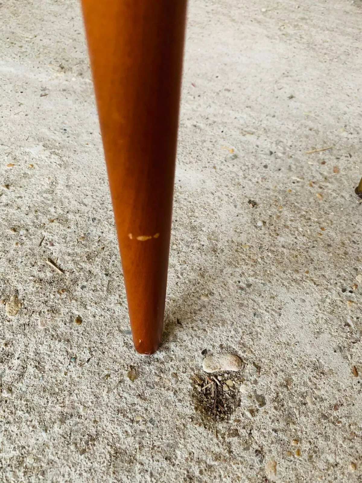 Illustration numéro 3 du produit Chevet vintage style scandinave années 60