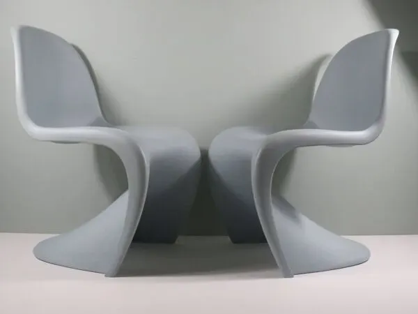 Illustration numéro 3 du produit Lot de 2 chaises Panton Vitra (avant 2020)