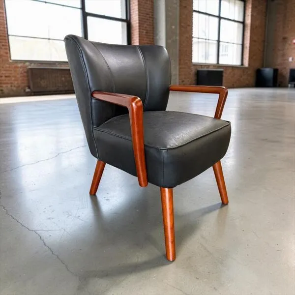 Illustration numéro 3 du produit Fauteuil cocktail vintage noir avec accoudoirs