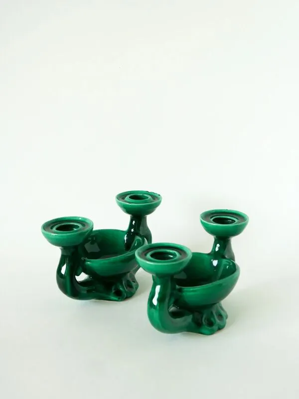 Illustration numéro 3 du produit Paire de bougeoirs en céramique avec vide-poche intégré, vert, 1960