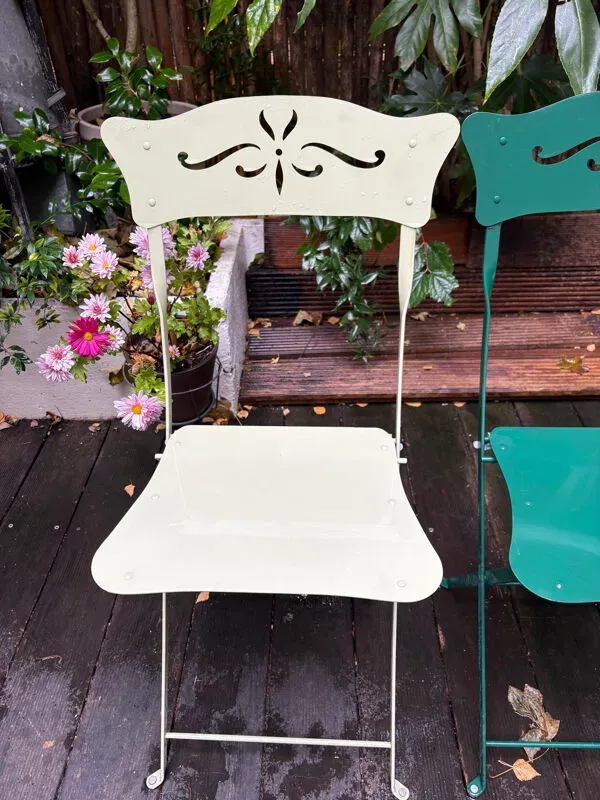 Illustration numéro 3 du produit 4 chaises pliantes Fermob extérieur