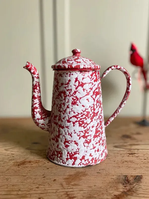 Illustration numéro 3 du produit Cafetière émaillée rouge