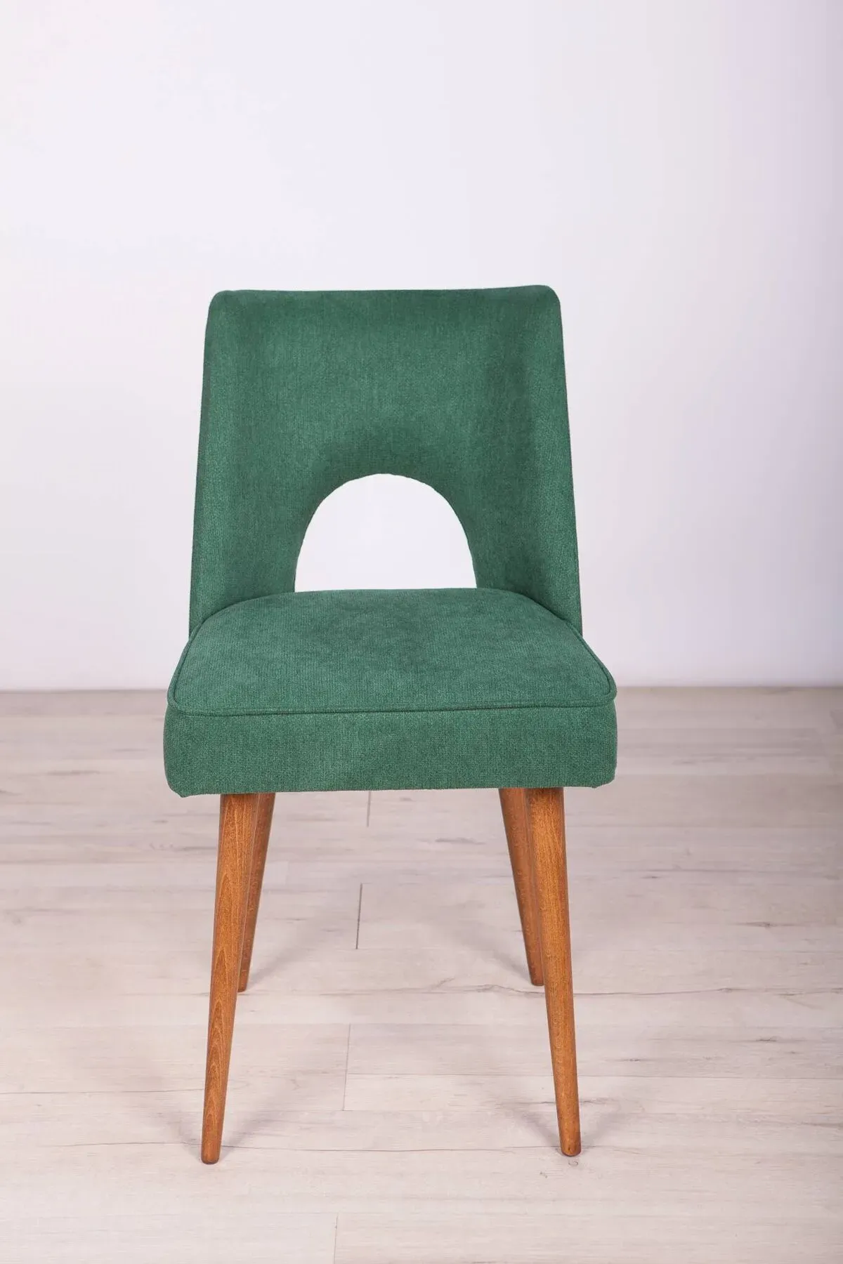 Illustration numéro 3 du produit Chaises en coquillage polonaises de l'usine de meubles de Bydgoszcz, années 1960, lot de 6