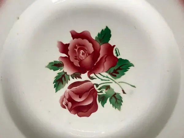 Illustration numéro 3 du produit Plat rond Digoin Sarreguemines modèle ''Cibon'' années 30-40