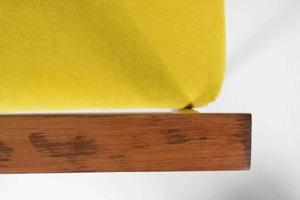 Illustration numéro 3 du produit Fauteuil années 1970