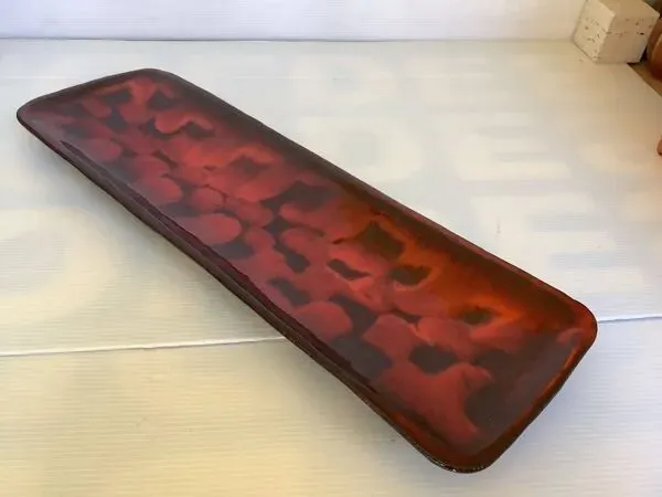 Illustration numéro 3 du produit Vide poche rouge triennale Kortrijk Courtrai